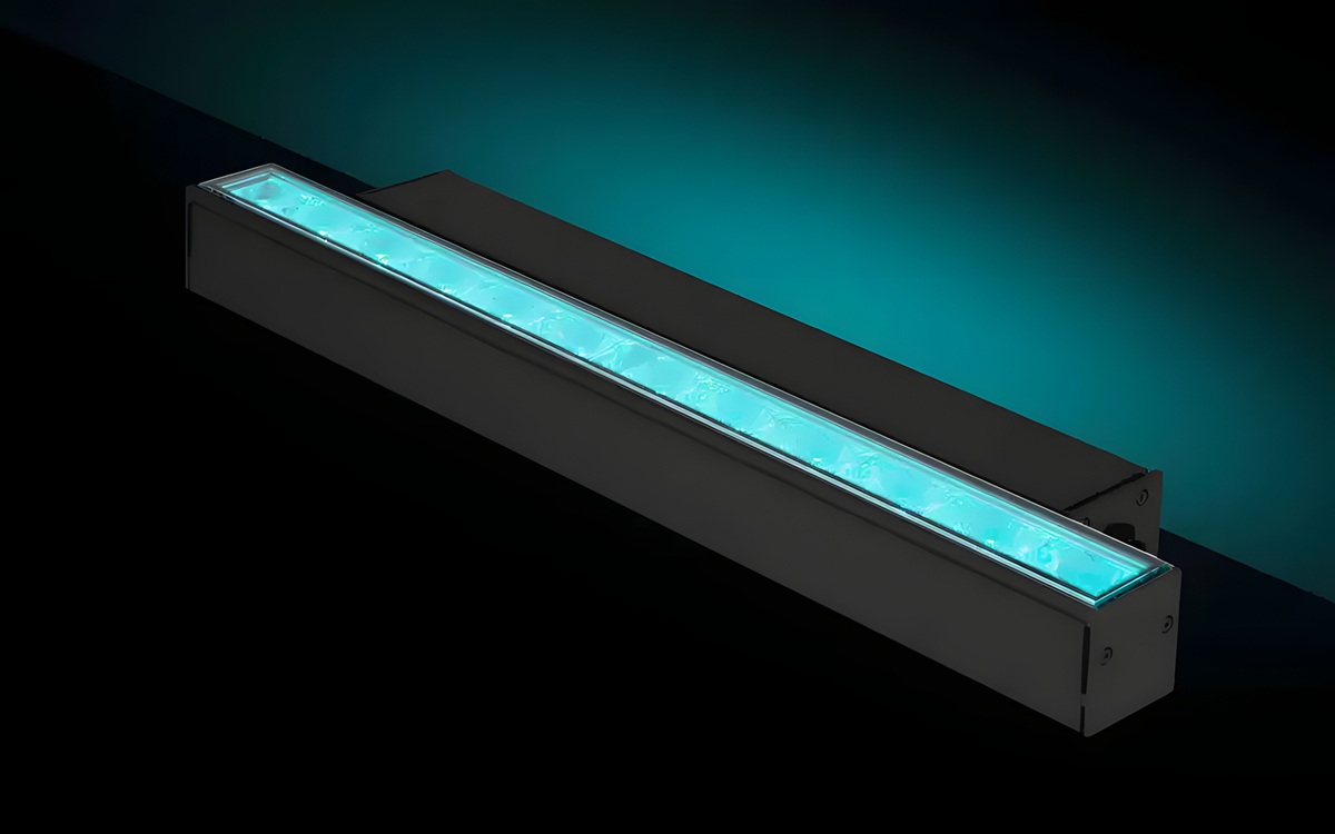 Lumenfacade Max Linear LED Luminaire for Architectural Grazing, Flooding, and Wallwashing