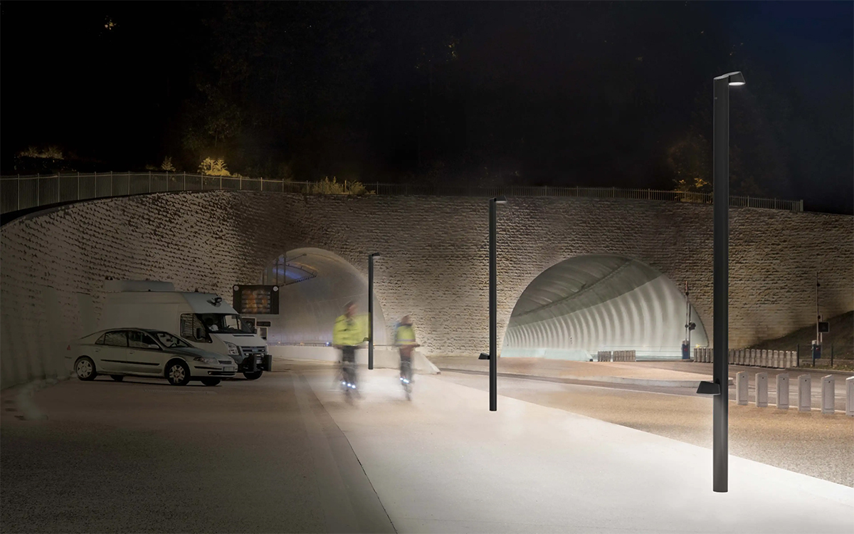 Lumenicon Column Outdoor LED Lighting for Urban Nightscapes and Public Spaces