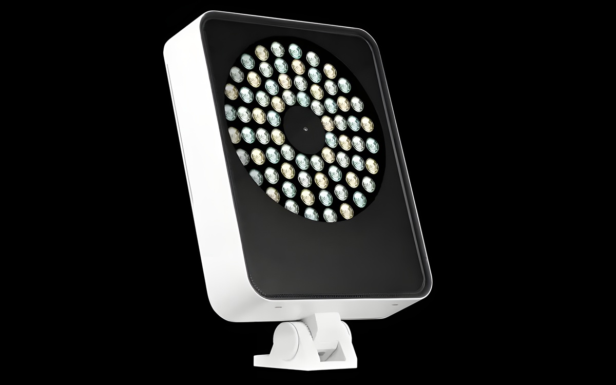 Lumenquad Grande Dynamic White LED Floodlight for Wallwashing, Accent Lighting, and Architectural Integration