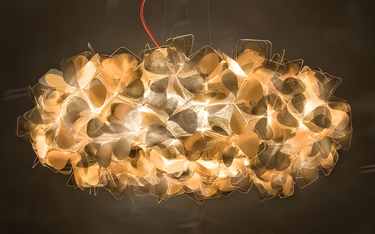 Luxury Decorative Chandelier Light with Gold and Black Accents for Luminous Interiors
