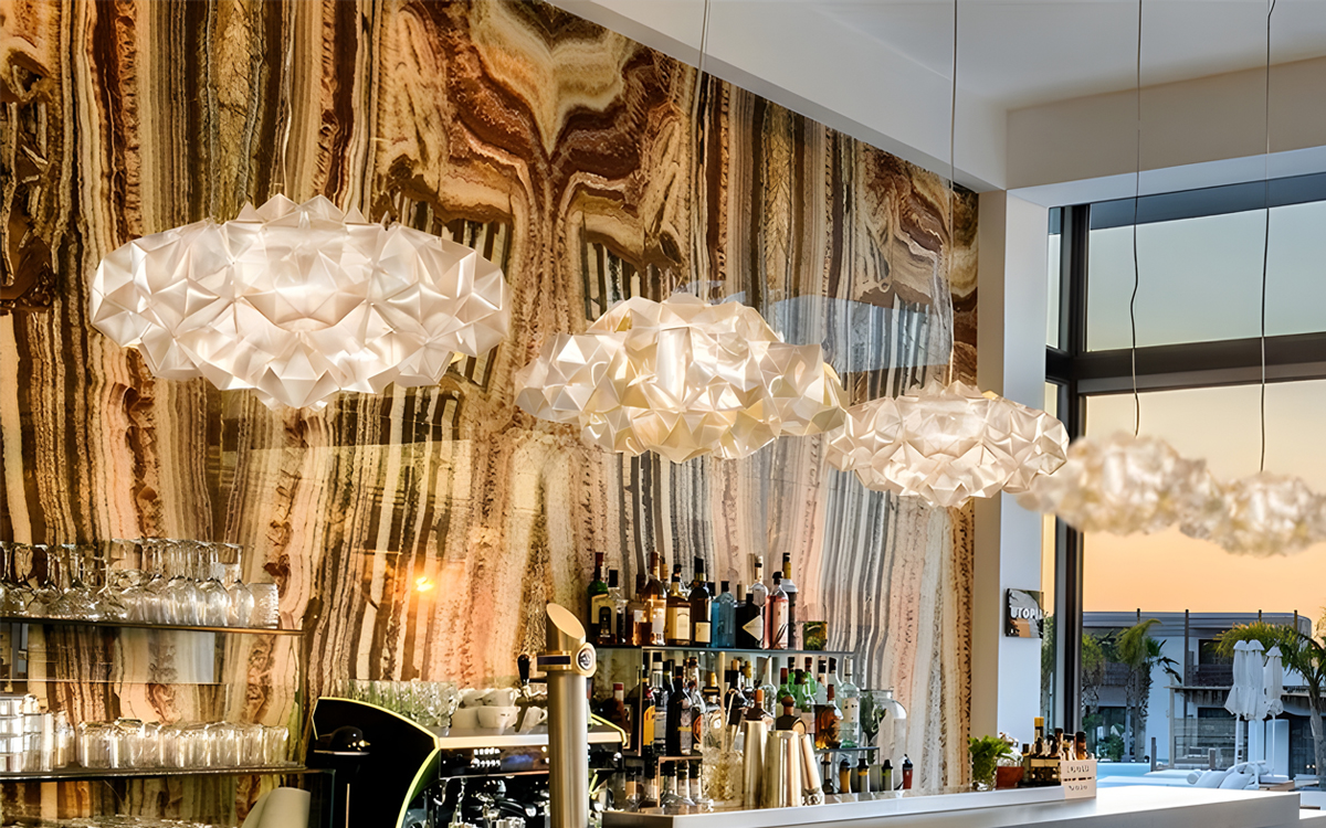 Luxury Pendant Light with Floating Appearance and Magnetic Installation System