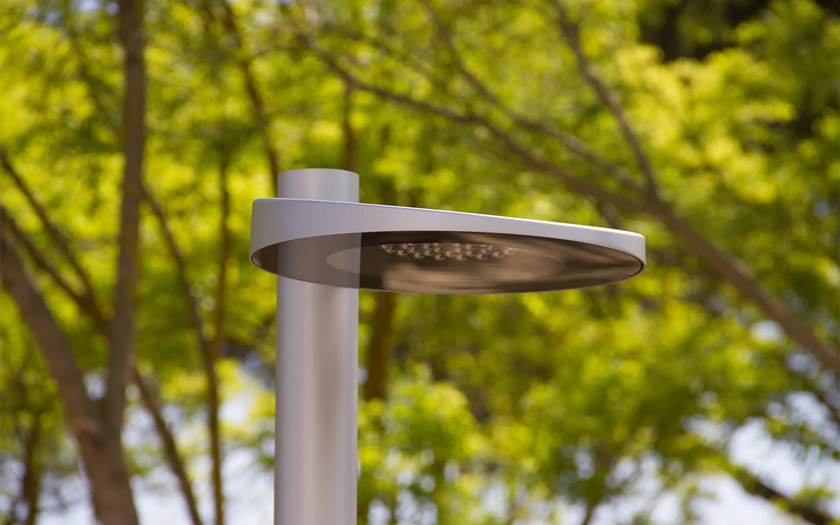 Modern Urban Area Lighting Fixture for Pathways, Parks, and Streets