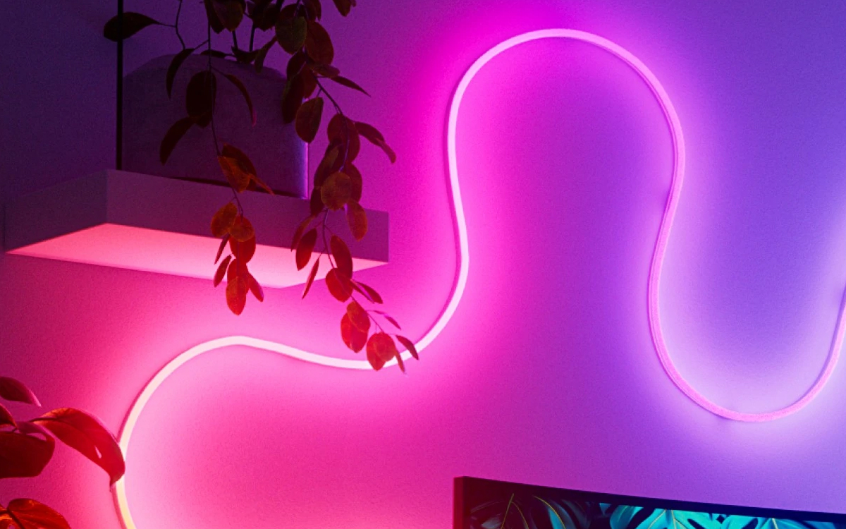 Nanoleaf Multicolor Flexible RGB LED Neon Rope Light with Smart App and Voice Control Integration