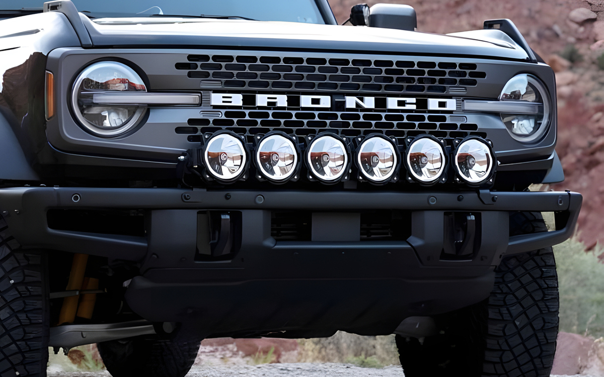 Off-Road LED Light Bar with Spot and Wide Combo Beam for Ford Bronco 2021+