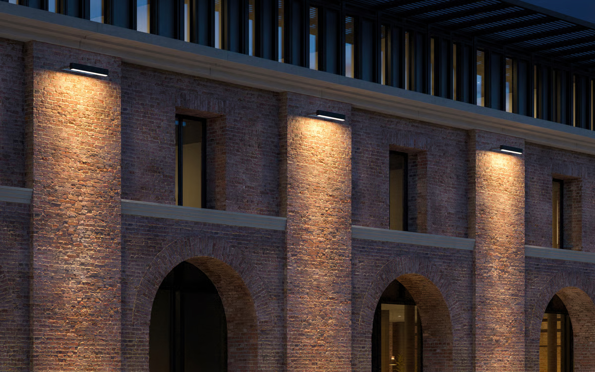 Outdoor Wall-Mounted LED Façade Floodlight for Architectural Accent and Wash Lighting