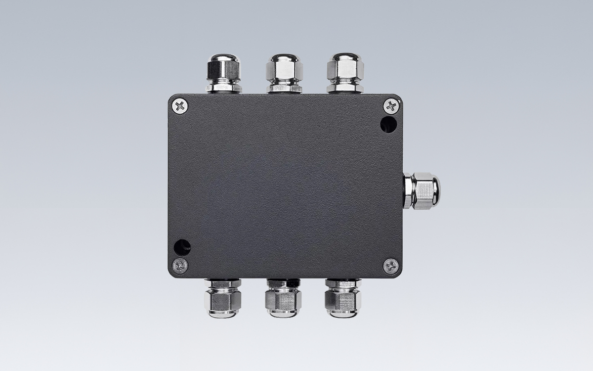 Pixel and DMX Control Interface for RGB and RGBW Lighting Systems with Support for ArtNet, sACN, KiNet, PWRDMX, and RTTrPL Protocols