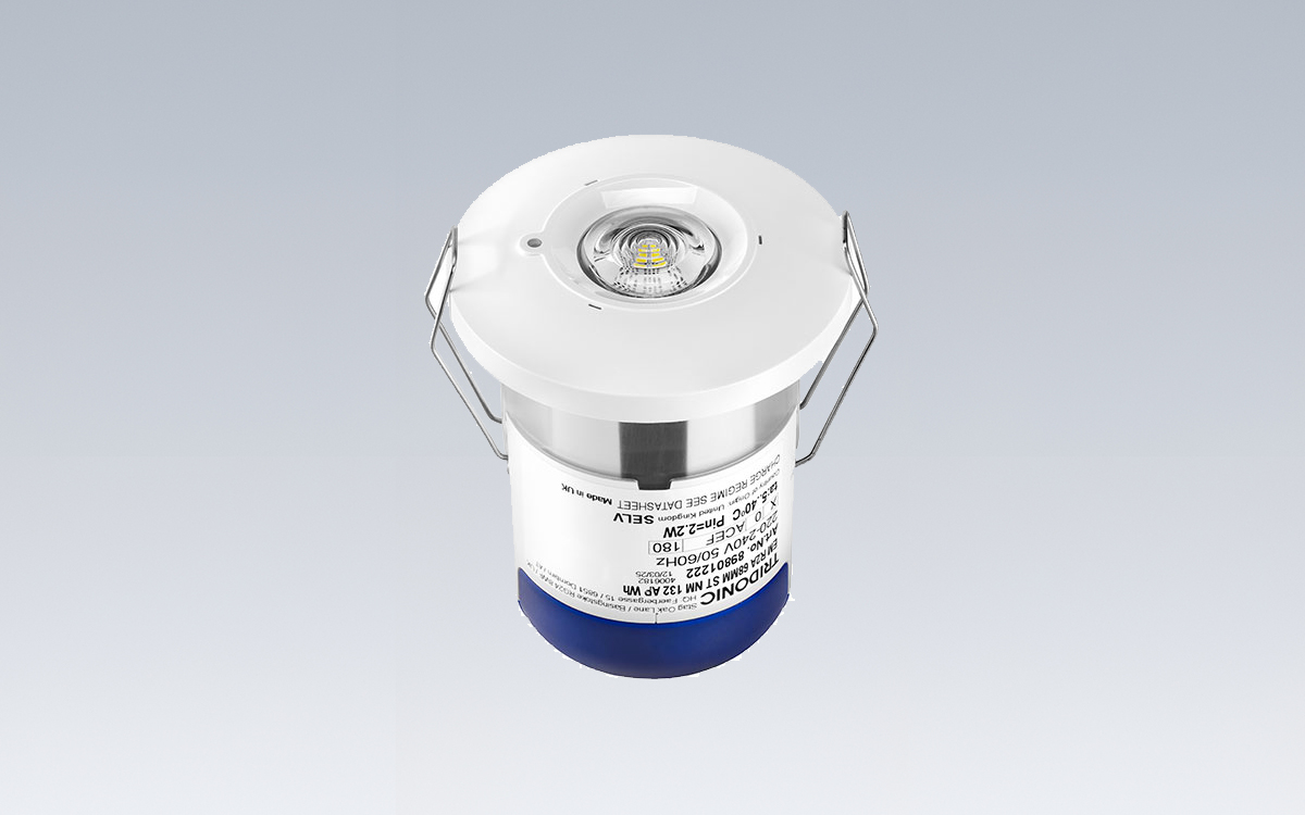 Recessed LED Emergency Ceiling Lighting Module for Extended Battery Autonomy and Power Stability