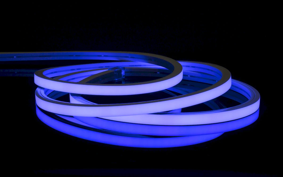 Single Color Flexible LED Neon Strip Light for Coastal, Marine, and Outdoor Lighting Projects