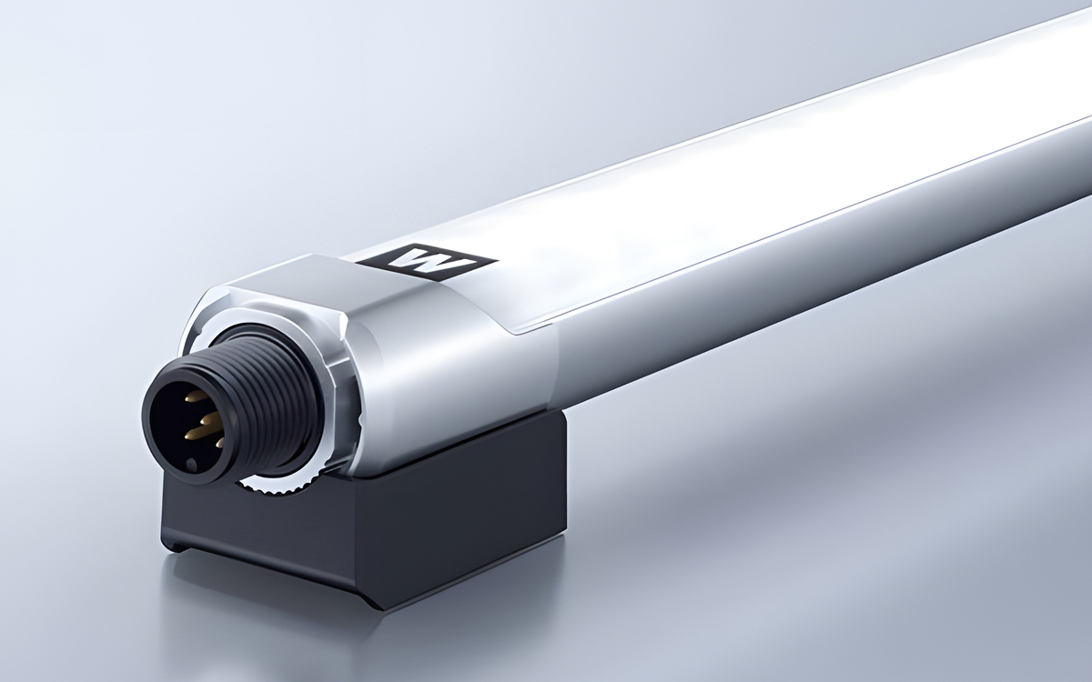 Slim Industrial Machine Light for Visual Inspection in Assembly Applications