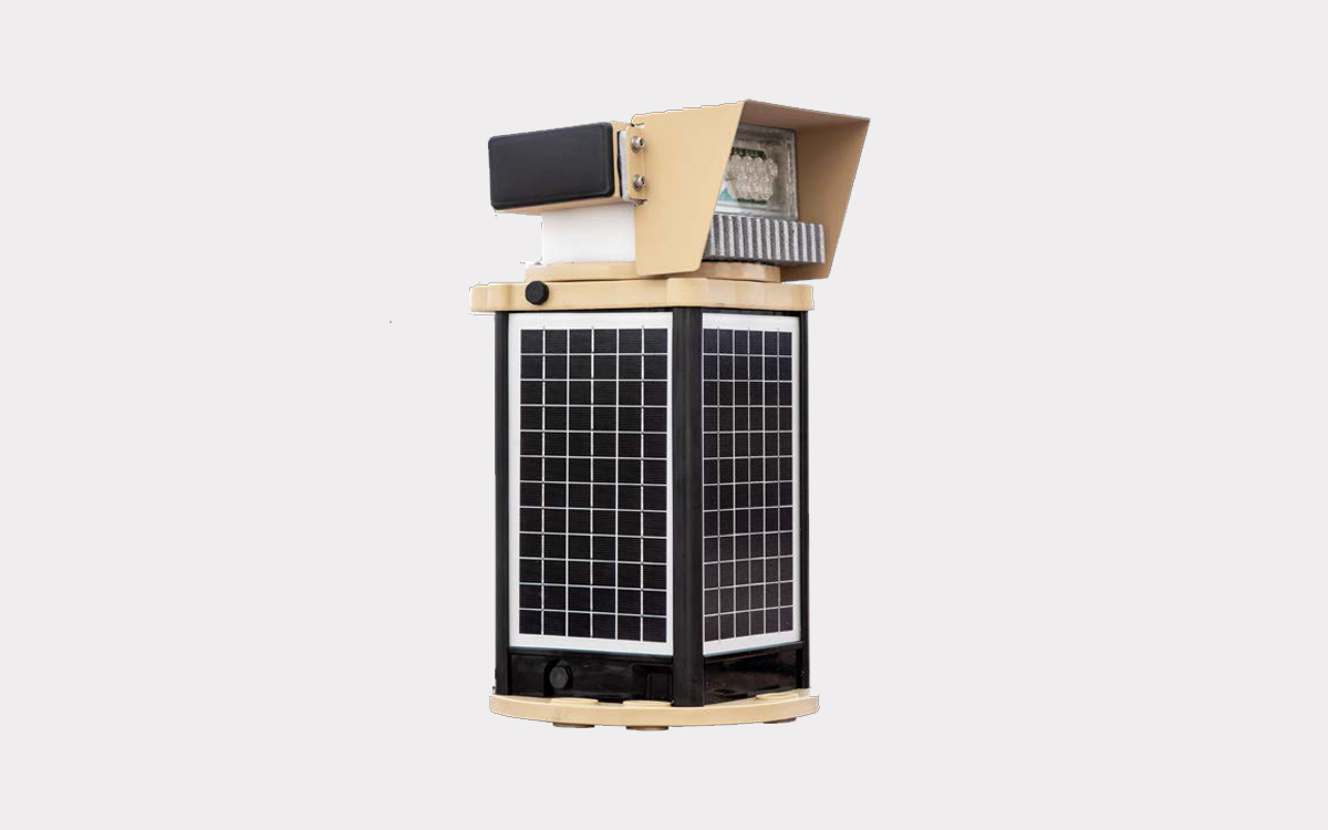 Solar-Powered and AC-Compatible Stand-Alone Steady Burning Approach Light for Temporary and Permanent Runway Lighting