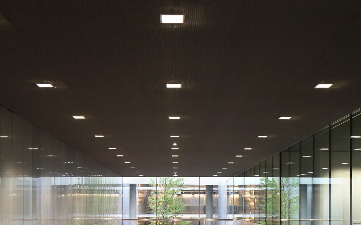 Square Recessed LED Downlight with Phase, DALI, or Bluetooth Wireless Dimming Options