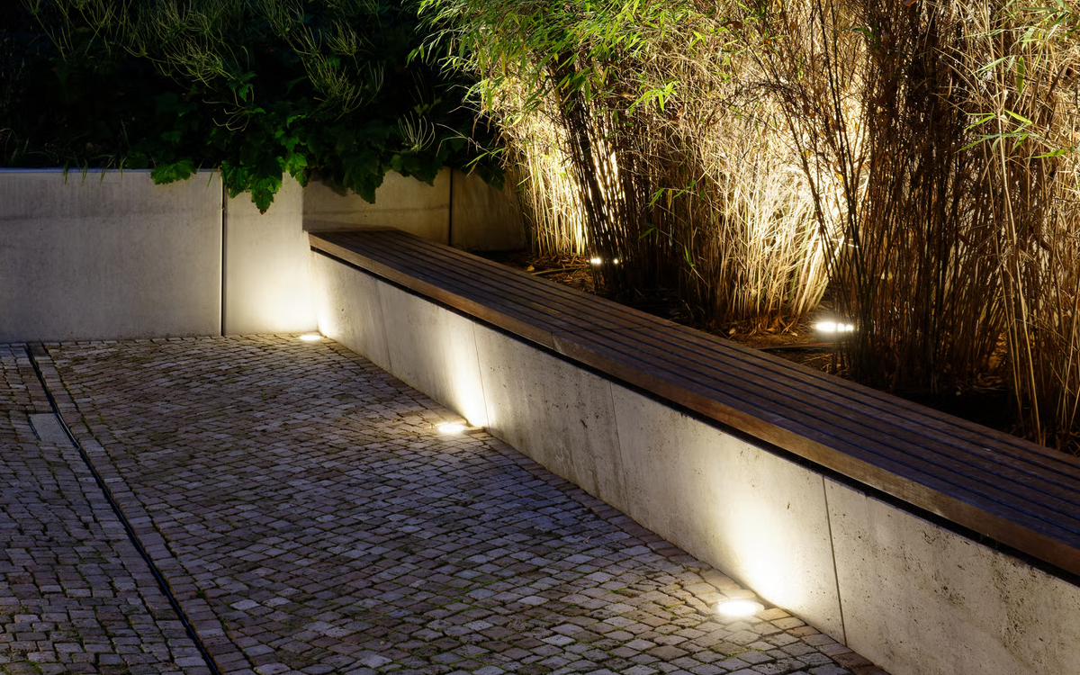Stainless Steel Housing In-Ground LED Light for Indoor and Outdoor Paved Surfaces