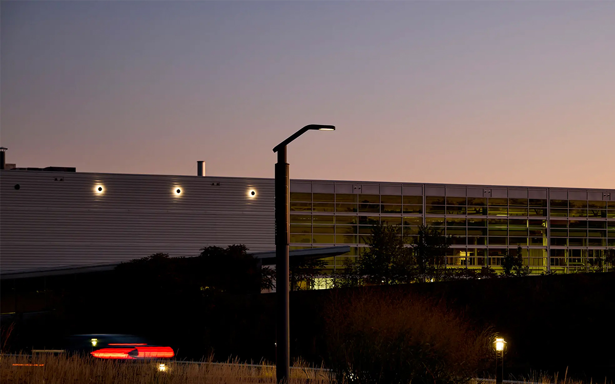 Torres Solar LED Area Light with Adaptive Lighting Control for Intelligent Street and Pathway Lighting