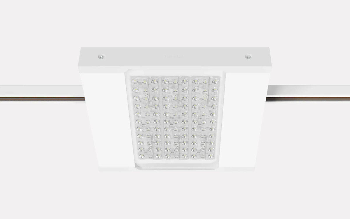 Track-Mounted LED Retail Lighting Fixture for Vertical and General Illumination
