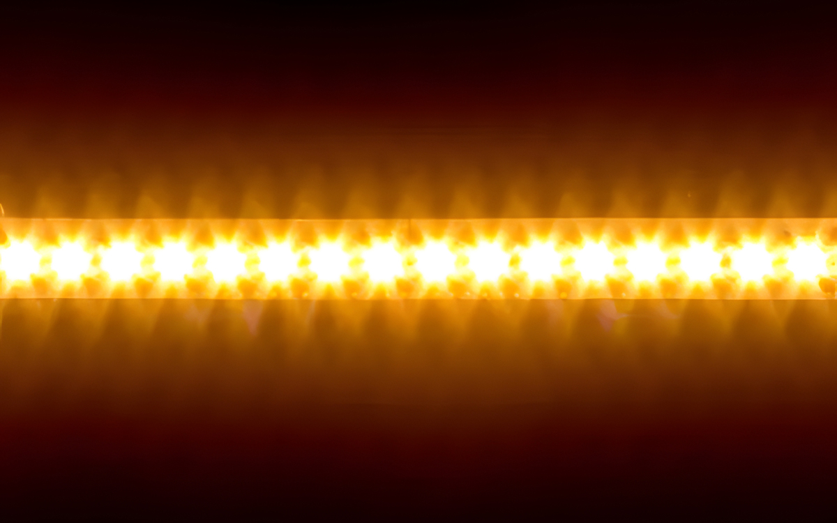 UL Listed SMD2835 Warm White LED Strip Light with Dimmable Control for Commercial Installations