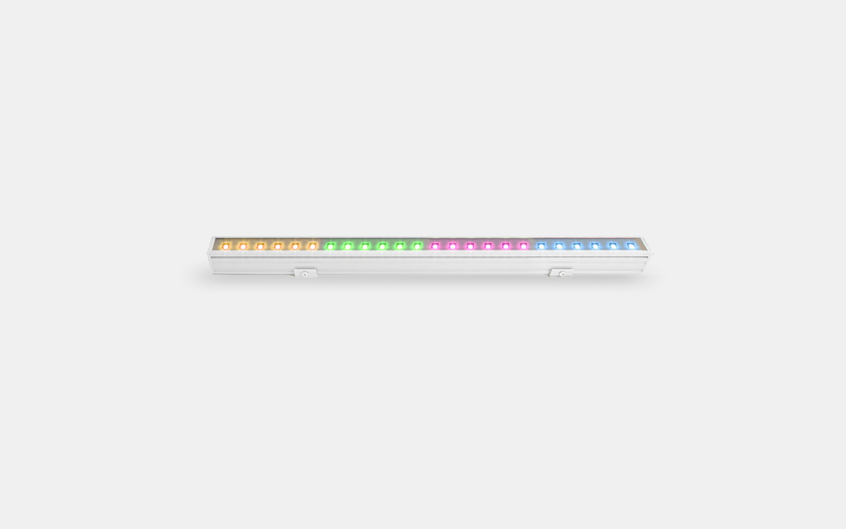 Ultra-Slim Direct-View RGB/RGBW Pixel-Mapping Linear LED Fixtures for High-Resolution Graphic Façade Lighting