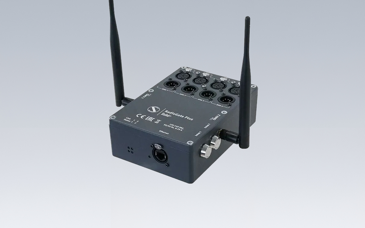 Universal Wireless DMX Controller and Ethernet-to-DMX Converter with RDM Functionality and Dual Optical Isolation for Professional Lighting Networks