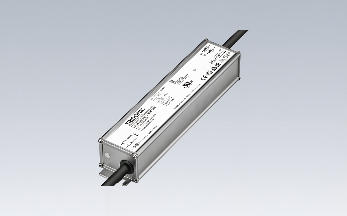 Waterproof Constant Voltage LED Driver for Indoor and Outdoor Applications with Universal Input Voltage