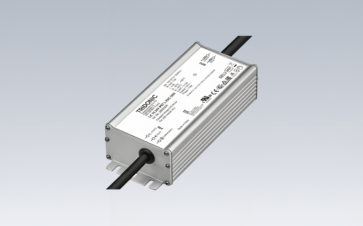 Waterproof Constant Voltage LED Driver with IP67 Protection Against Dust and Temporary Water Immersion for Indoor and Outdoor Installations