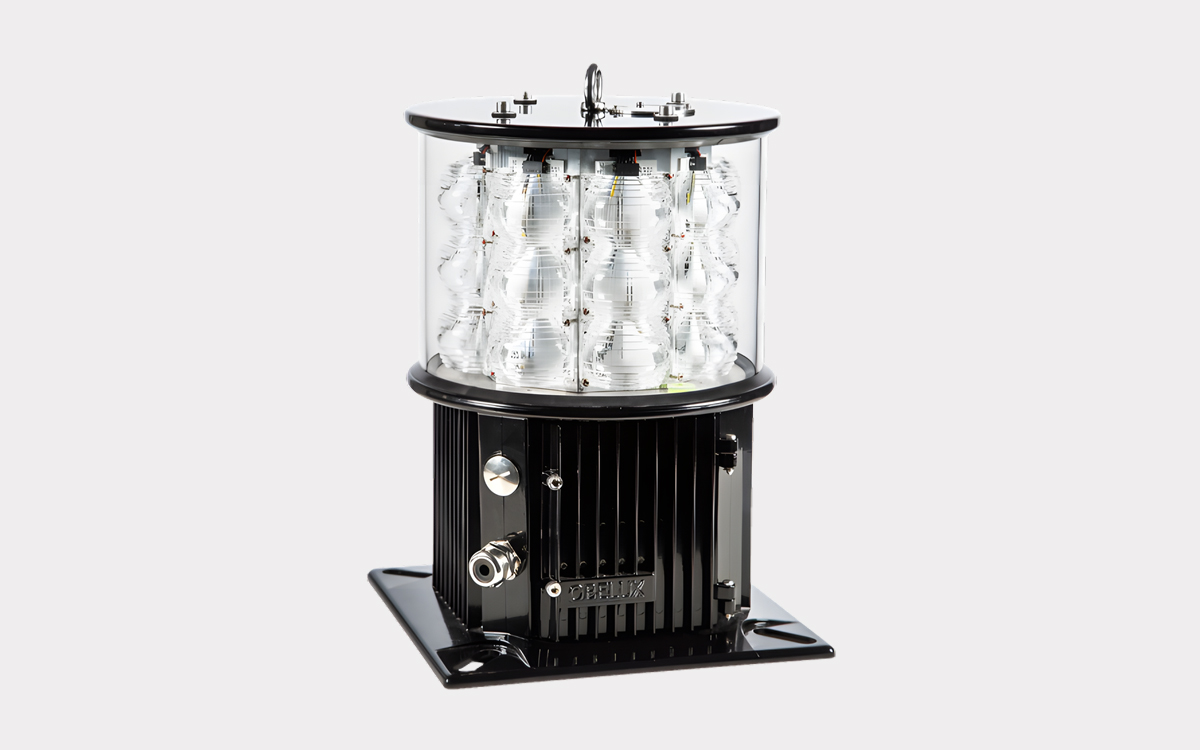 White Flash Aerodrome Beacon for Visual Flight Rules (VFR) Aircraft Operating in Low Visibility Conditions