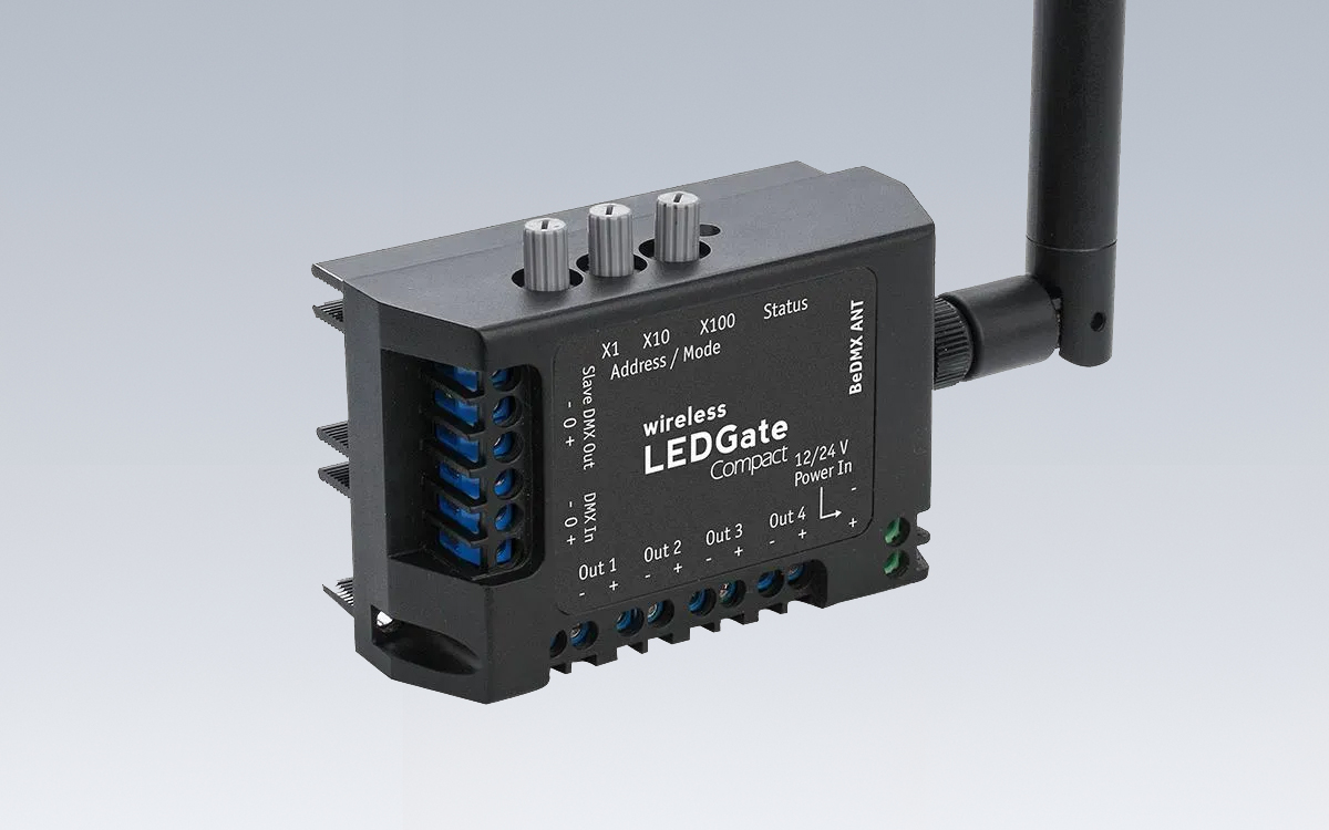 Wireless BeDMX and DMX512 LED Controller and Regulated Power Supply with 12-24V DC Input and Four PWM Output Channels